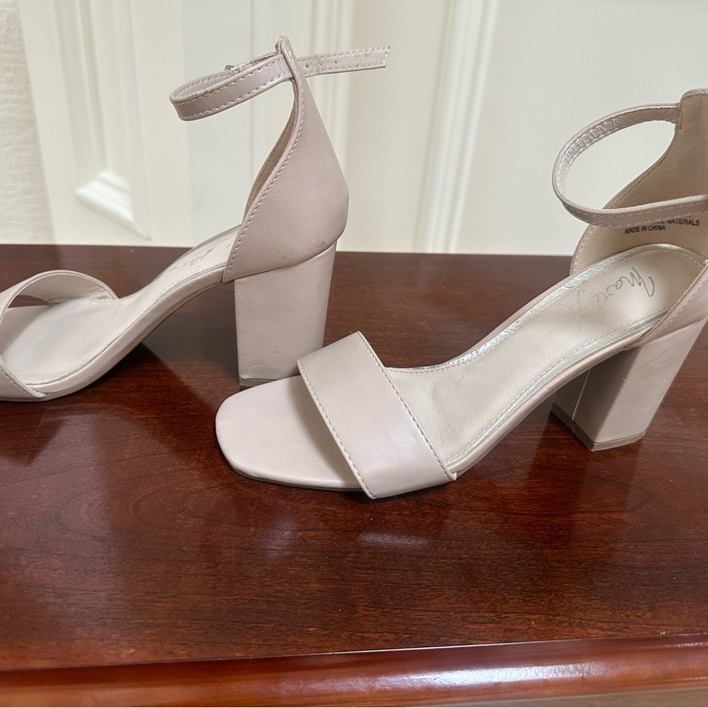 Elegant Cream Block Heel Sandals